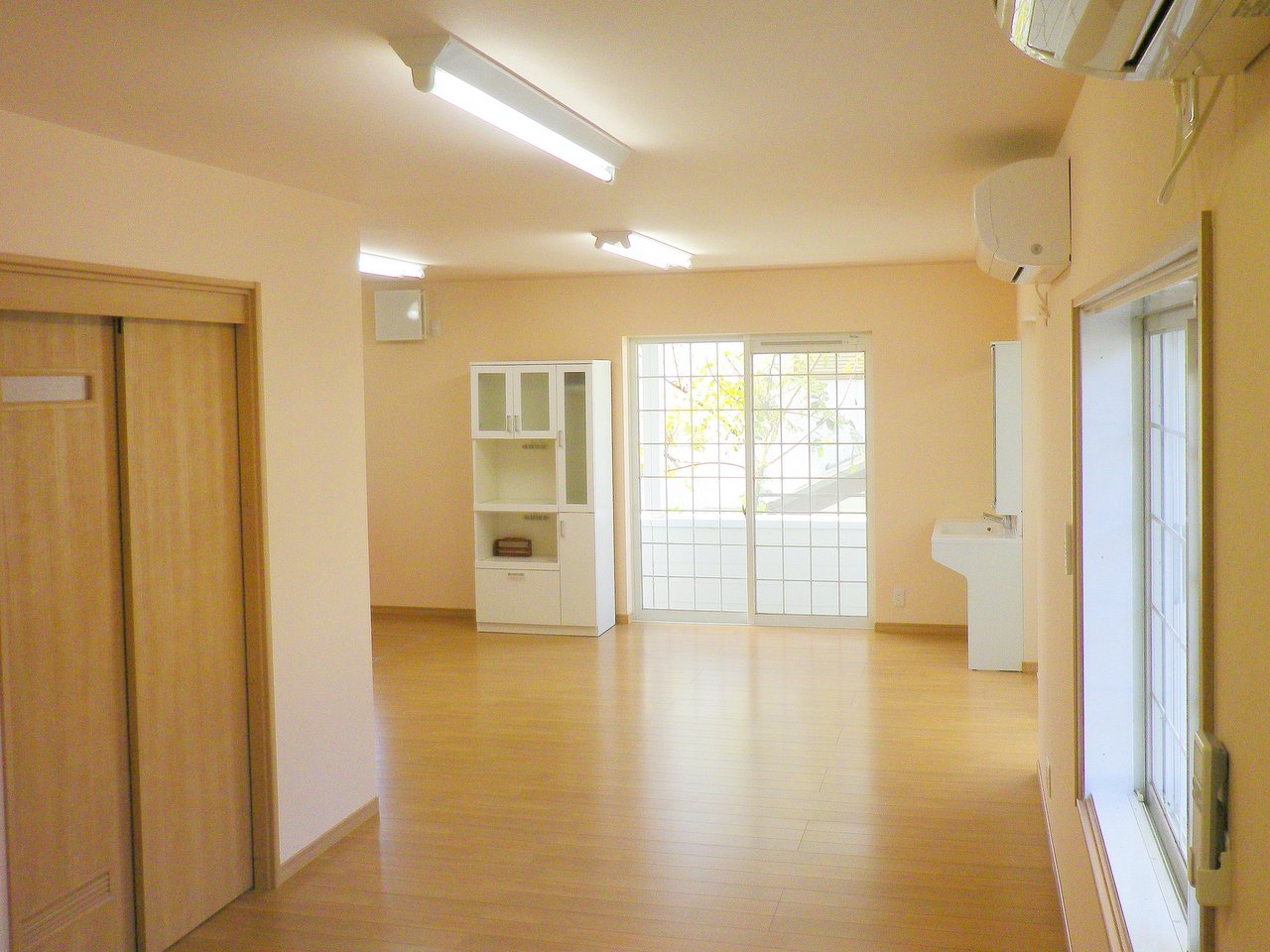 デイスイミーホール